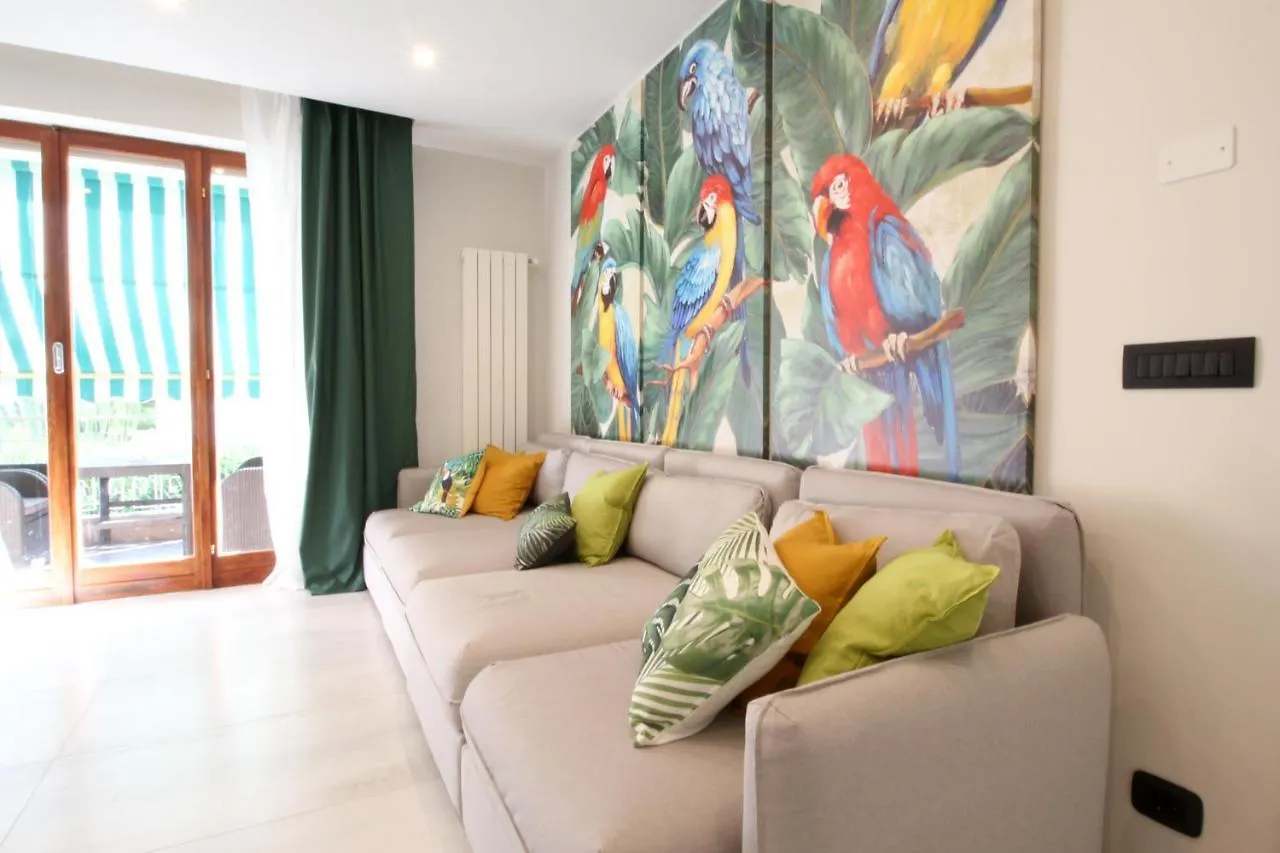 Parrots & Palms Apartment Bordighera Italy